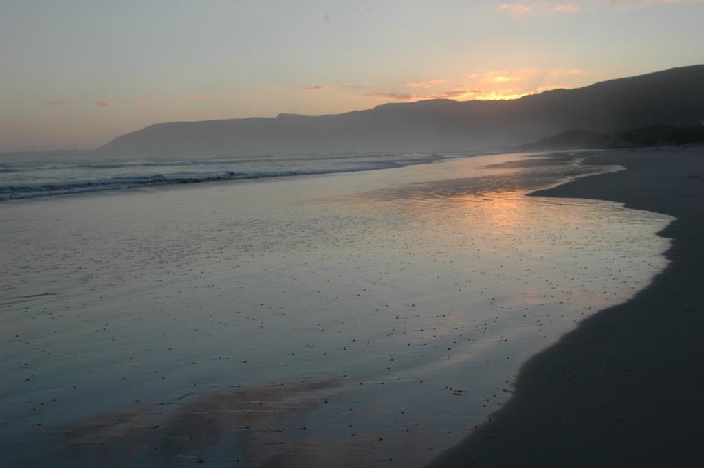 Mosselberg On Grotto Beach Hermanus Esterno foto